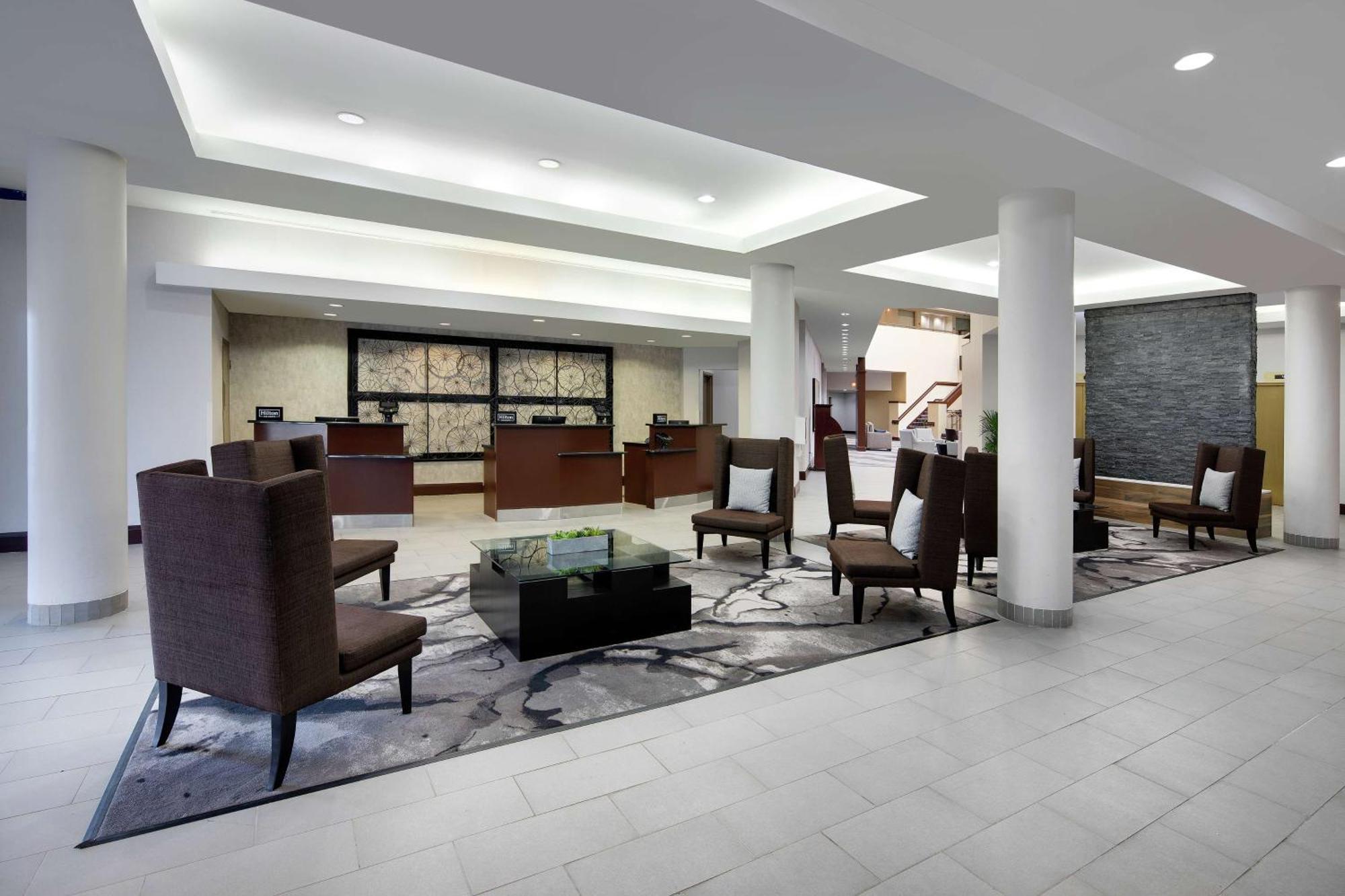 Embassy Suites By Hilton Detroit Troy Auburn Hills Exterior foto
